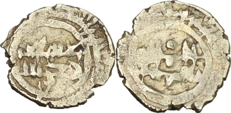 Cassibile. Ibn Al Thumna (1052-1062). Tarì o 1/4 Dinar. D/ Legenda cufica su due...