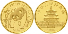 China
Volksrepublik, seit 1949
50 Yuan GOLD 1986. Panda zwischen Bambuspflanzen. 1/2 Unze Feingold. Verschweißt.
Stempelglanz