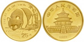 China
Volksrepublik, seit 1949
25 Yuan 1/4 Unze GOLD 1987 Y (Shenyang) Panda an Gewässer. Verschweißt.
Stempelglanz
