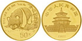 China
Volksrepublik, seit 1949
50 Yuan 1/2 Unze GOLD 1987 Y (Shenyang). Shanghai. Panda am Gewässer. Verschweißt.
Stempelglanz