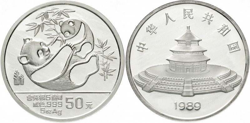 China
Volksrepublik, seit 1949
50 Yuan 5 Unzen Silbermünze 1989. Panda, auf de...