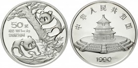 China
Volksrepublik, seit 1949
50 Yuan 5 Unzen Silbermünze 1990. Zwei Pandas. In Holzschatulle.
Polierte Platte