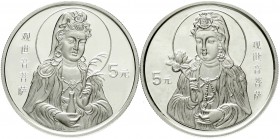 China
Volksrepublik, seit 1949
2 X 5 Yuan Silber (1/2 Unze) 1996. Guanyin. 4. Ausgabe. Guanyin mit Jadevase und Guanyin mit Lotusblüte. In Kapseln....