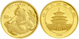 China
Volksrepublik, seit 1949
50 Yuan GOLD 1998. Panda auf Felsen beim Auswählen von Zweigen. 1/2 Unze Feingold. Small Date, verschweißt.
Stempelg...