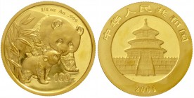 China
Volksrepublik, seit 1949
100 Yuan GOLD 2004. Pandamutter bei der Liebkosung ihres Nachwuchses. 1/4 Unze Feingold, verschweißt.
Stempelglanz