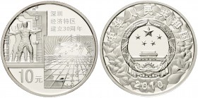 China
Volksrepublik, seit 1949
10 Yuan Silber 2010. 30. Jahre Sonderwirtschaftszone Shenzhen. In Originalschatulle mit Zertifikat und Umverpackung....