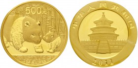 China
Volksrepublik, seit 1949
500 Yuan GOLD 2011. Panda mit Jungtier. 1 Unze Feingold, verschweißt (Folie leicht beschädigt).
Stempelglanz
