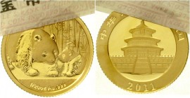 China
Volksrepublik, seit 1949
20 Yuan GOLD 2011. Panda mit Jungtier. 1/20 Unze Feingold, verschweißt.
Stempelglanz