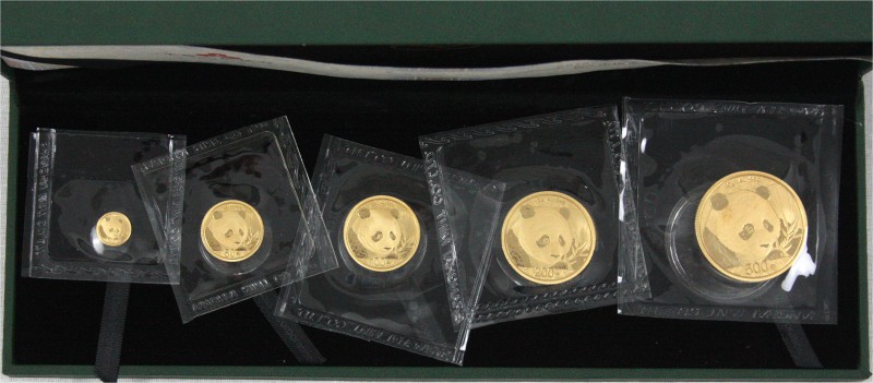 China
Volksrepublik, seit 1949
GOLD Panda Prestige Set (5 Münzen) 2018. Panda....