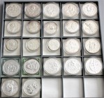 China
Lots der Volksrepublik China
22 versch. Silbermünzen und Silbermedaillen aus 1989 bis 1998. 4 X 1 Unze Panda 1989, 1990, 1995, 1998, 4 X 1/2 U...