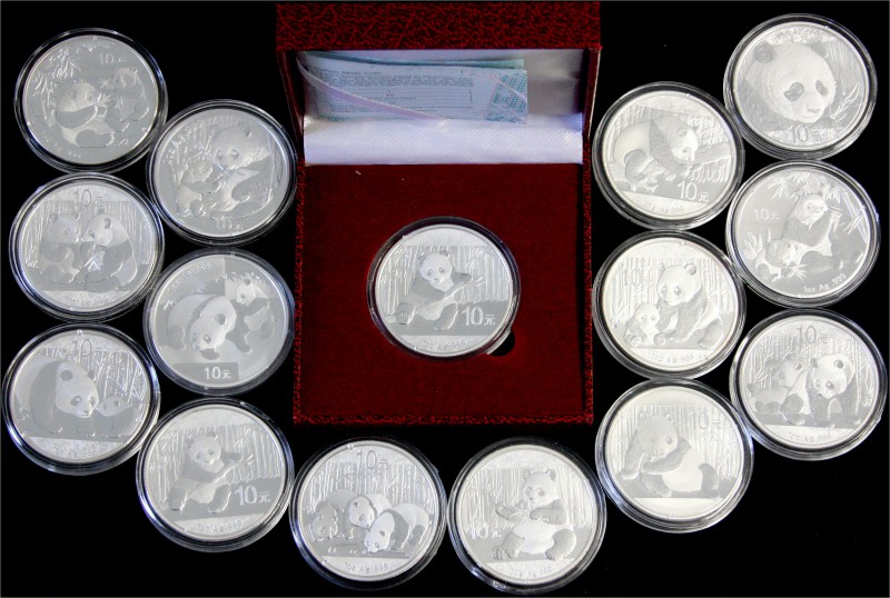 China
Lots der Volksrepublik China
15 X 10 Yuan Panda Silber von 2005 bis 2018...