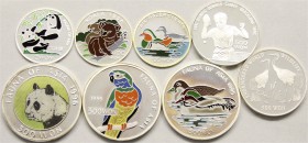 Korea Nord
Lots
8 Silbergedenkmünzen aus 1990 bis 2000. 7 X Tiermotive (davon 5 in Farbe, 1 X Hologramm), 1 X Sport.
Polierte Platte
