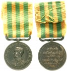 Thailand
Rama V., 1868-1910
Tragbare Silbermedaille o.J. Brb. in Uniform n.l. / Schrift. Mit Spange am Band. 31 mm; 19,7 g.
sehr schön/vorzüglich, ...