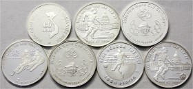 Vietnam
Sozialistische Republik
7 Stück: 6 Silbermünzen aus 1989 bis 2004. Alles Sportmotive, in Kapseln. Und Silbermedaille o.J. Agribank (gegründe...