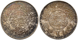 Arabia Saudita - 1 Riyal 1374 (1955) - Ag - gr. 11,69 - KM#39

qSPL

SPEDIZIONE IN TUTTO IL MONDO - WORLDWIDE SHIPPING