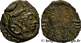 GALLIA BELGICA - BELLOVACI (Area of Beauvais)
Type : Bronze “au nageur et aux coqs affrontés” 
Date : c. 60-40 AC. 
Mint name / Town : Beauvais (60) 
...