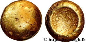 SENONES (Area of Sens)
Type : Quart de statère globulaire, sans segment 
Date : c. 100-80 AC. 
Metal : gold 
Diameter : 8  mm
Weight : 1,86  g.
Rarity...