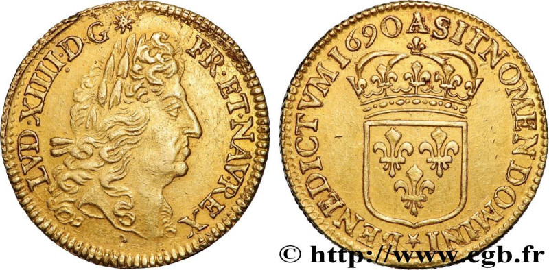 LOUIS XIV "THE SUN KING"
Type : Louis d'or à l'écu 
Date : 1690 
Mint name / Tow...