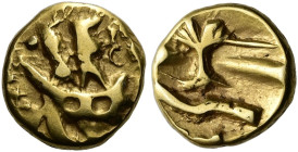 GALLIEN. NORDGALLIEN UND GALLIA BELGICA.. Morini. Viertelstater ø 10mm (1.42g). 60 - 30/25 v. Chr. Vs.: Zwei Gestalten in einem Boot. Rs.: Stilisierte...