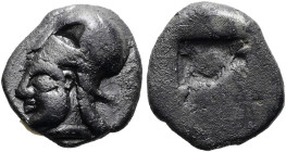 SÜDFRANKREICH. MASSALIA. Obol ø 8mm (0.84g). 475 - 460 v. Chr. Vs.: Kopf der Athena mit korinthischem Helm n. l. Rs.: Unregelmäßiges Incusum. RR! Schö...