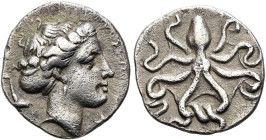 SIZILIEN. SYRAKUS. 2. Republik, 466 - 405 v. Chr. Litra ø 12mm (0.75g). 415 - 405 v. Chr. Vs.: ΣΥΡΑΚΟΣΙΩΝ, Kopf der Arethusa n. r., dahinter Delfin. R...