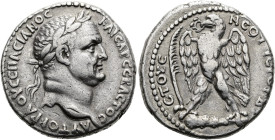 NÖRDLICHE LEVANTE. ANTIOCHIA AM ORONTES. Vespasian, 69 - 79 n. Chr. Tetradrachme ø 28mm (15.17g). 69 - 70 n. Chr. Vs.: ΑΥΤΟΚΡΑ ΟΥΕΣΠΑΣΙΑΝΟΣ ΚΑΙΣΑΡ ΣΕΒ...