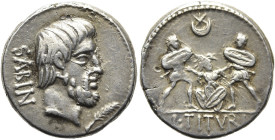 RÖMISCHE REPUBLIK NACH 211 V. CHR. L. Titurius Sabinus, 89 v. Chr. Denar ø 18mm (3.88g). Mzst.Rom. Vs.: SABIN, Kopf des Königs Tatius n. r., unten r. ...