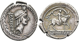 RÖMISCHE REPUBLIK NACH 211 V. CHR. L. Valerius Acisculus, 45 v. Chr. Denar ø 21mm (4.12g). Mzst.Rom. Vs.: ACISCVLVS, Kopf des Apollon mit Tänie n. r.,...