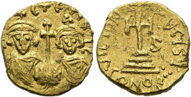 Iustinianus II., 2. Regierung, 705 - 711 n. Chr. Solidus ø 14mm (3.44g). Mzst.auf Sardinien. Vs.: C TEBIRIC, Halbfiguren von Iustinianus u. Tiberius m...