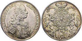BAYERN. Karl Albert, 1726-1745. Schautaler ø 37mm (26.39g). 1739, München. Geharnischtes und drapiertes Brustbild mit Ordenskollane nach rechts, unter...
