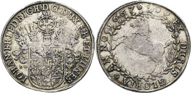 BRAUNSCHWEIG UND LÜNEBURG. Johann Friedrich zu Calenberg, 1665 - 1679. Reichstaler ø 44mm (28.94g). 1667 LW, Clausthal. Fünffach behelmter und geziert...