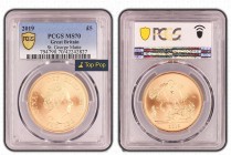 GREAT BRITAIN Queen Elizabeth II (1952-2022) 5 Pounds 2019 gold. Gr. 39,94. Spink SE13. Mintage 400. London Mint. PCGS MS70 Matte (n.42242827). Top gr...
