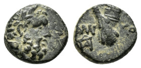 "PONTOS. Amisos. Ae (Circa 85-65 BC). Time of Mithradates VI Eupator.
Obv: Laureate head of Herakles right.
Rev: AMI - ΣOY.
Crossed club and gorytos; ...