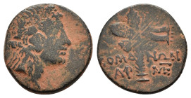 PONTOS. Komana. Ae (Circa 85-65 BC).
Obv: Head of Dionysios right, wearing mitra and ivy wreath.
Rev: KOMA - NΩN.
Filleted thyrsos; two monograms belo...