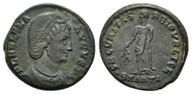 HELENA (Augusta 324-329). Follis. Heraclea.
Obv: FL HELENA AVGVSTA.
Draped and diademed bust right, wearing necklace.
Rev: SEVRITAS REIPVBLICE / S ...