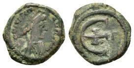 JUSTINIAN I (527-565). Pentanummium. Antioch.
Obv : D N IVSTINIANVS P P AVG.
Diademed, draped and cuirassed bust right.
Rev : Large Є, with cruciform ...