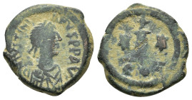 JUSTIN II (565-578). Decanummium. Constantinople.

Condition : Good very fine.

Weight : 5.51 gr
Diameter :20.79 mm
