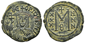 THEOPHILUS.(829-842).Constantinople.Follis.
Obv : ✷ • ΘЄO-FIL' ЬASIL.
Crowned and draped bust facing, holding patriarchal cross and akakia.
Rev : L...