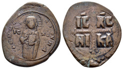 MICHAEL IV .(1034-1041).Anonymous Class C.Constantinople.Follis.
Obv : EMMA NOVHL IC-XC.
Christ, with nimbate cross behind head, three-quarter length ...