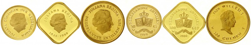 Niederlande-Antillen
Juliana, 1949-1980
3 Stück: 50, 100 und 300 Gulden aus 19...