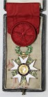 Frankreich
Ritterkreuz zum Orden der Ehrenlegion 1870 am Band im Originaletui Lemoine Fils. Medaillons Gelbgold 900.
vorzüglich