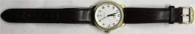 Armbanduhren
Herrenarmbanduhr LONGINES (L 619.2), Gelbgold 750. Master Collection. Braunes Lederarmband. 82,19 g.
getragen, funktionstüchtig
