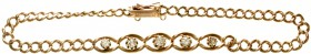 Armbänder und Fußkettchen
Armband Gelbgold 585 mit 5 Brillanten, je 0,05 bis 0,1 ct. Länge 20 cm; 9,18 g.
getragen