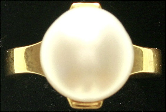 Fingerringe
Damenring Gelbgold 585 "FINNLAND" mit großer Perle (11 mm). Ringgrö...