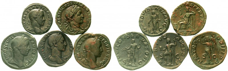 Kaiserzeit
Severus Alexander, 222-235
5 Bronzemünzen: 4 versch. Sesterze und e...