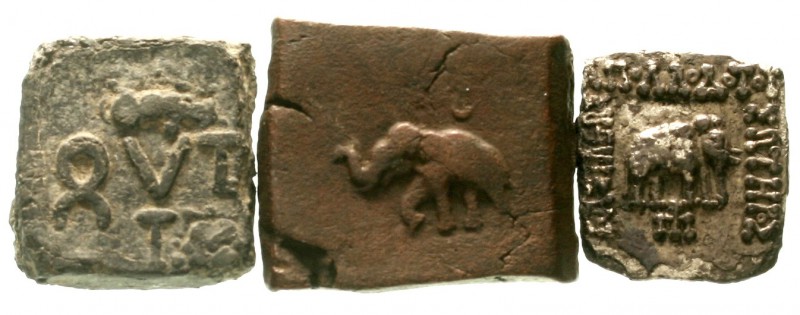 Griechen
3 baktrische Münzen: AE des Antimachos, quadrat. Drachme des Apollodot...