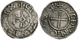 Karl der Kahle, 840-877
Pfennig o.J. Lyon. +GRATIA D - I REX. Karolus-Monogramm/+LVGDVNI CLAVATI. Kreuz.
gutes sehr schön