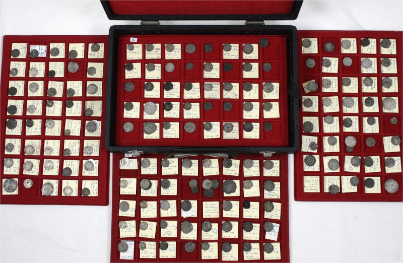 Frankreich
Lots
Schöne Sammlung von 163 Feudalmünzen des 11. bis 17. Jh. Im Mü...