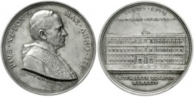 Italien-Kirchenstaat
Pius XI., 1922-1939
Silbermedaille 1924 von Mistruzzi, a.d. geplanten Neubau der Gregoriana. 44 mm, 33,51g.
vorzüglich, winz. ...