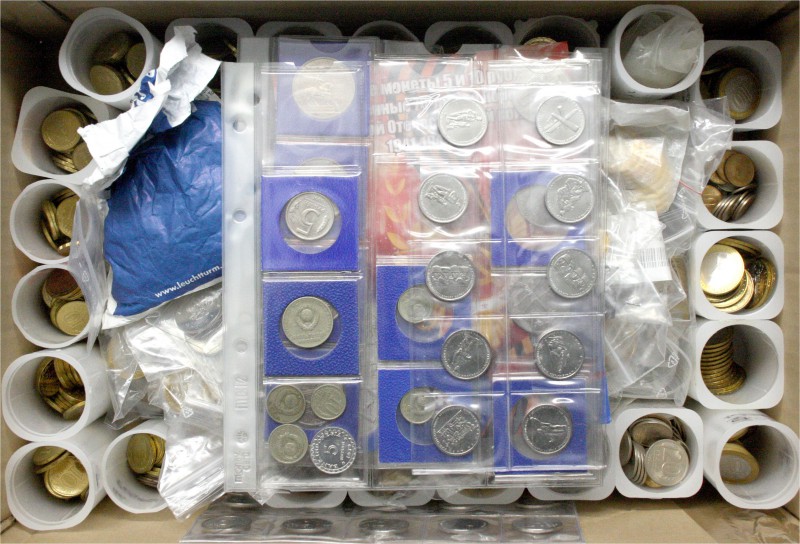 Russland
Lots
Ca. 1.500 Münzen der russischen Föderation in einer Kiste. U.a. ...